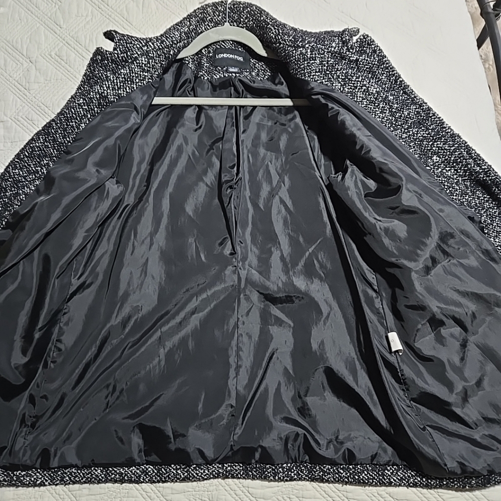 London Fog Womens Wool Blend Black And White Tweed Coat Large - Picture 9 of 11